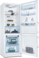 Холодильник Electrolux ENB 43499 белый
